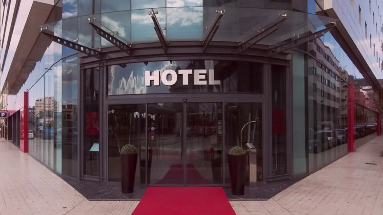 Descubre el encanto del Hotel Luz Castellón en tu próximo viaje de turismo a Castellón