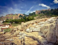 Descubre la majestuosa Basílica de Santa María en un viaje turístico por Castellón