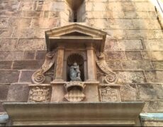 Descubre la belleza turística de la Plaza Mayor de Castellón en tu próximo viaje